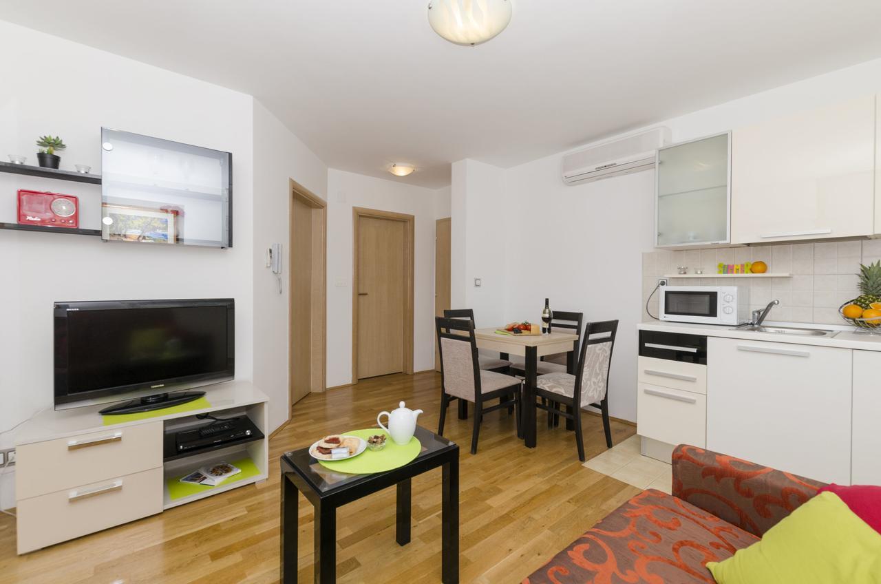 Apartments Maja 多吉奥科如 外观 照片