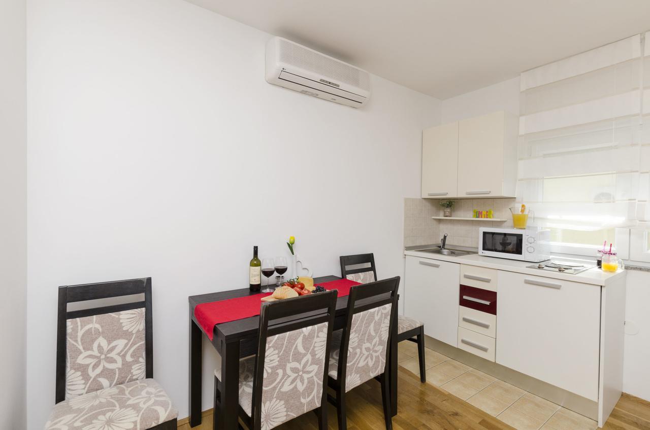 Apartments Maja 多吉奥科如 外观 照片