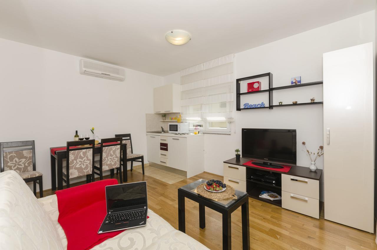 Apartments Maja 多吉奥科如 外观 照片